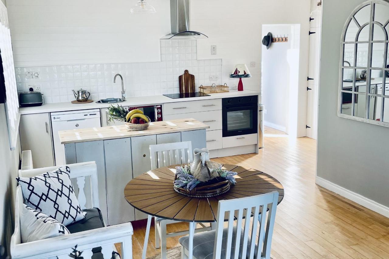 Wavecrest Holiday Cottage By Trident Holiday Homes แกร์รีโว ภายนอก รูปภาพ